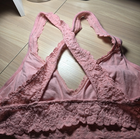 Aerie Lace Cross Back Bralette M - Picture 3 of 7